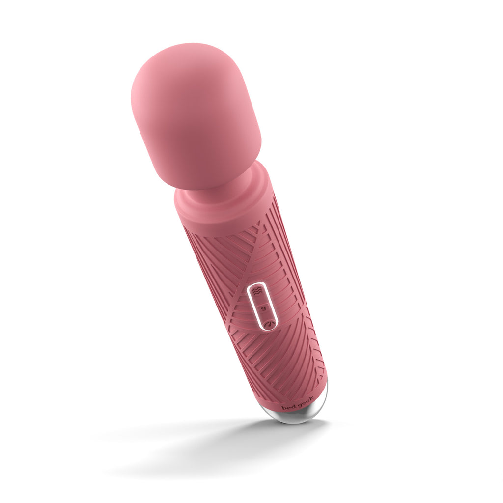 PLAY:FOUR | Vibrator - Wand Massager | bed geek PLAY:FOUR | Vibrator - Wand Massager | bed geek