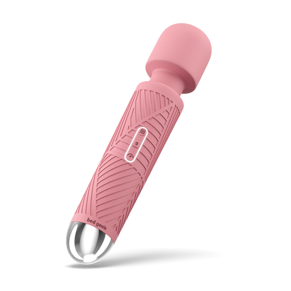 PLAY:FOUR | Vibrator - Wand Massager | bed geek PLAY:FOUR | Vibrator - Wand Massager | bed geek