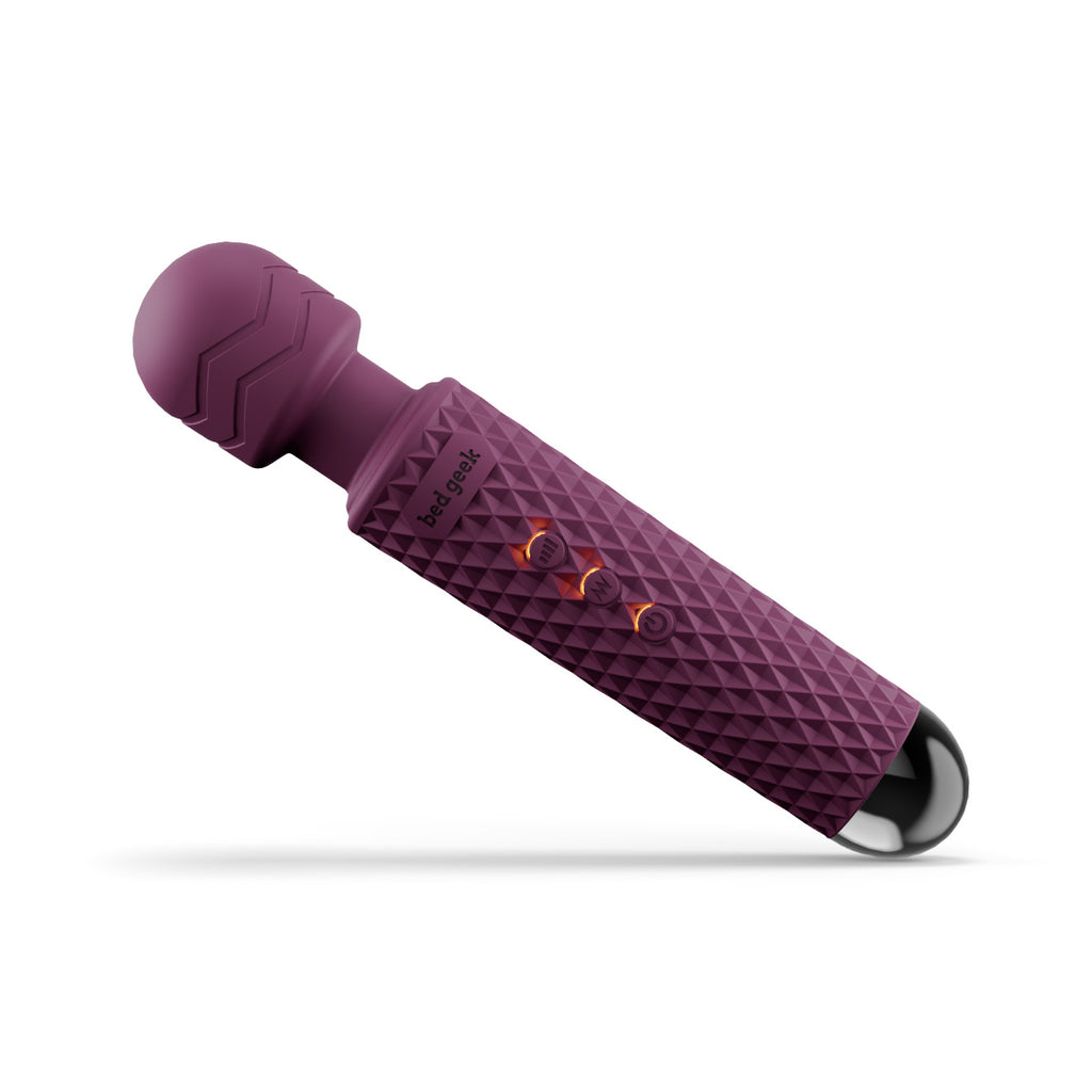Wand Massager | bed geek | PLAY:THREE | bed geek Wand Massager | bed geek | PLAY:THREE | bed geek